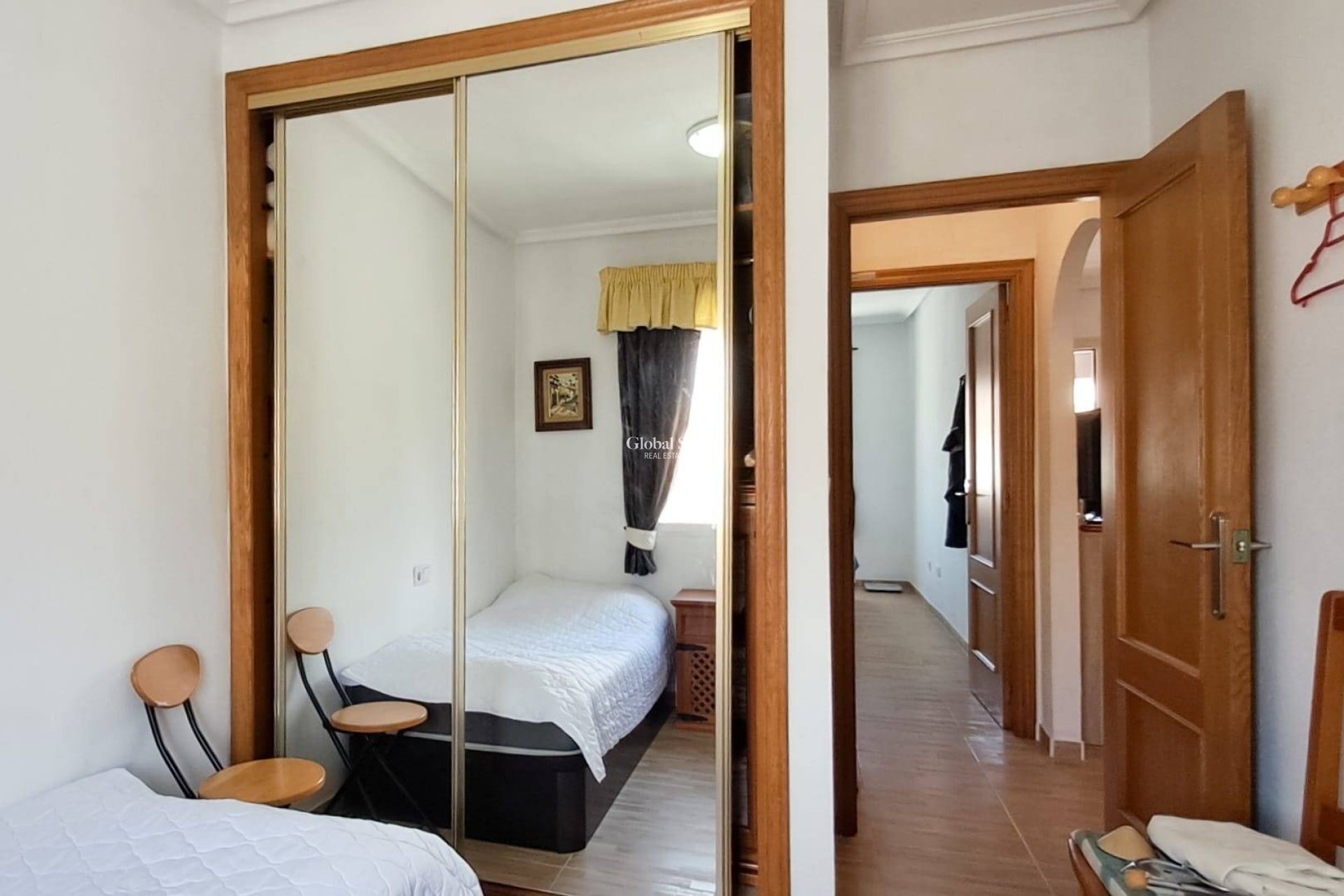 Wederverkoop - APPARTEMENT -
TORREVIEJA - Parque Acuático - Sector 25