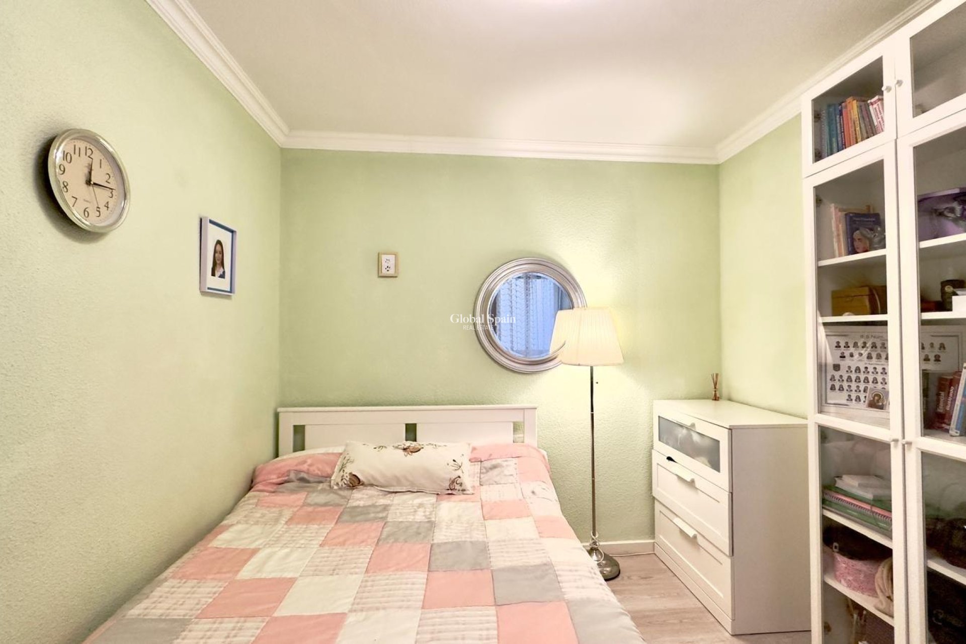 Wederverkoop - APPARTEMENT -
TORREVIEJA - Parque de las Naciones