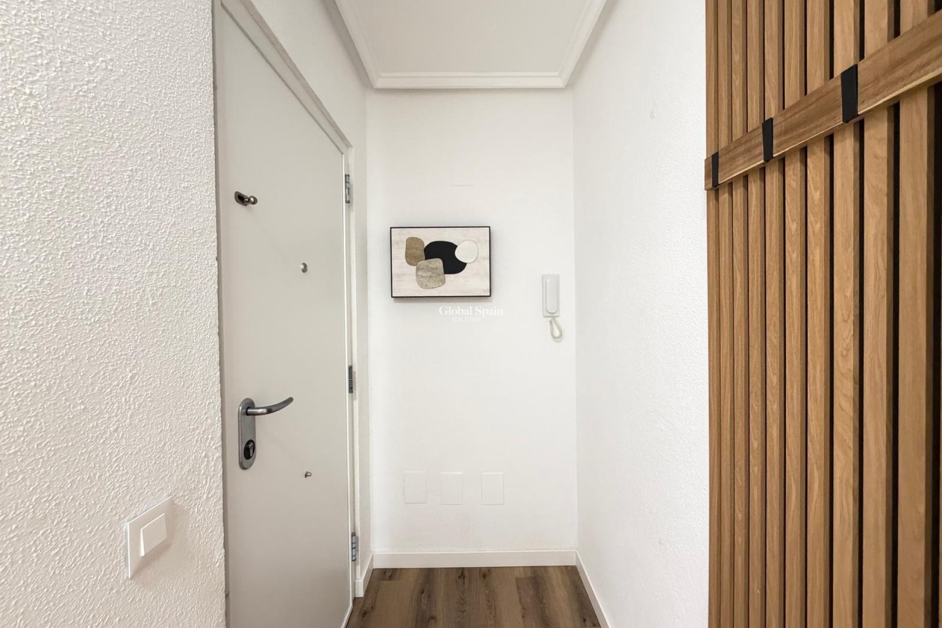 Wederverkoop - APPARTEMENT -
TORREVIEJA - Parque de las Naciones