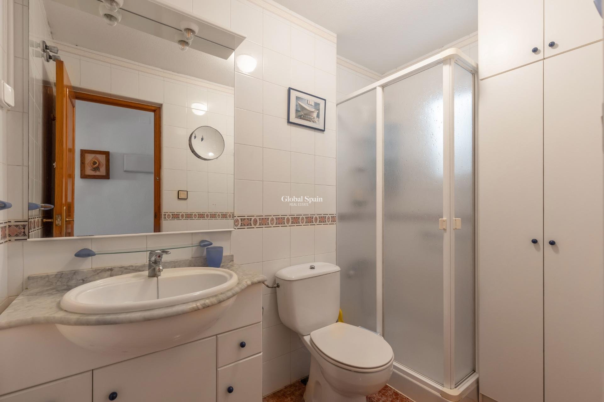 Wederverkoop - Appartement -
TORREVIEJA - Playa de los locos