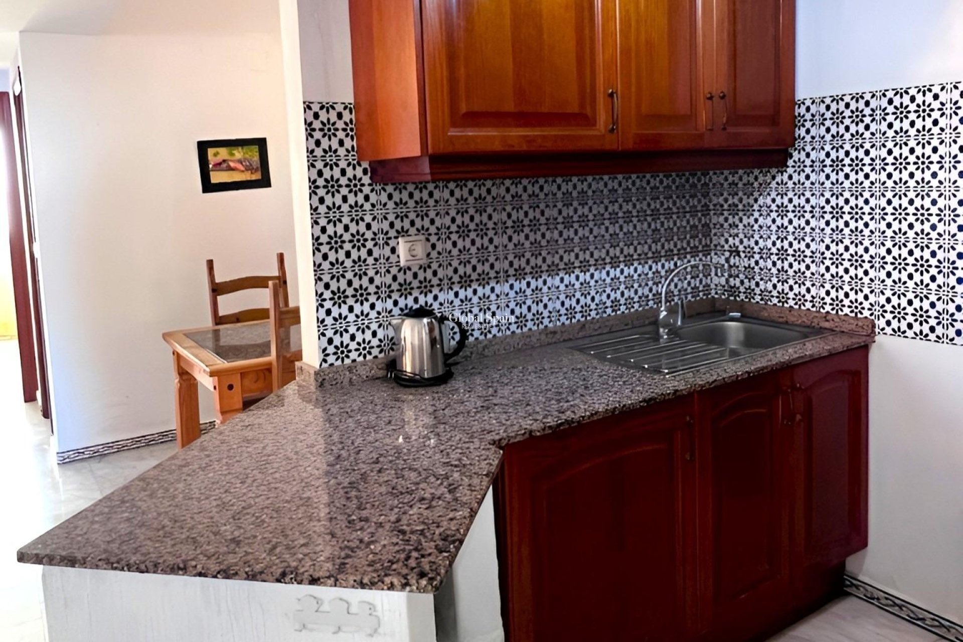 Wederverkoop - APPARTEMENT -
TORREVIEJA - Playa de los Locos