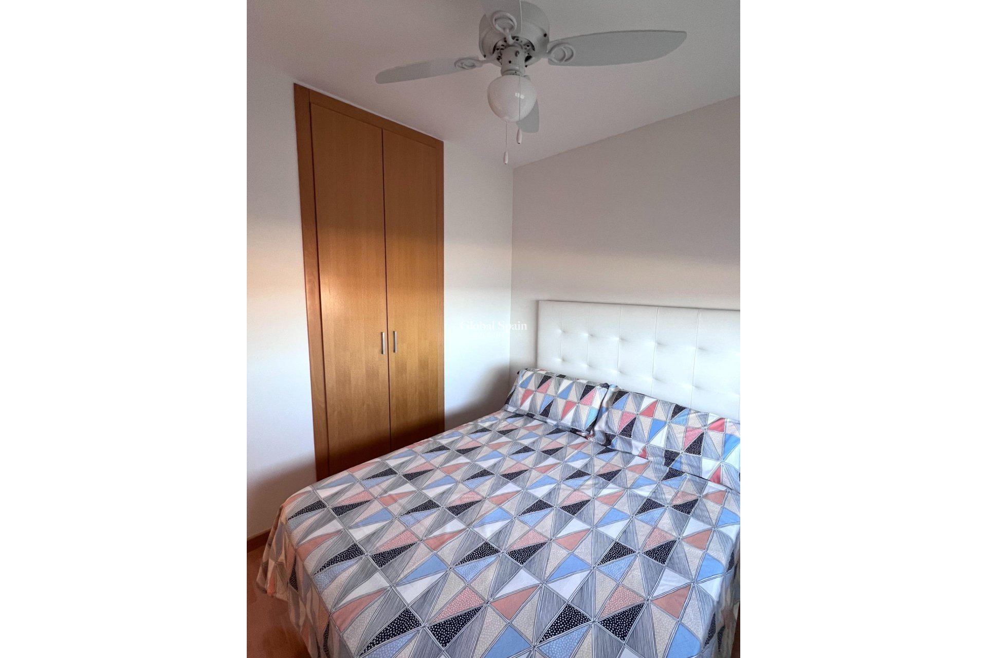 Wederverkoop - APPARTEMENT -
TORREVIEJA - Playa de los Locos