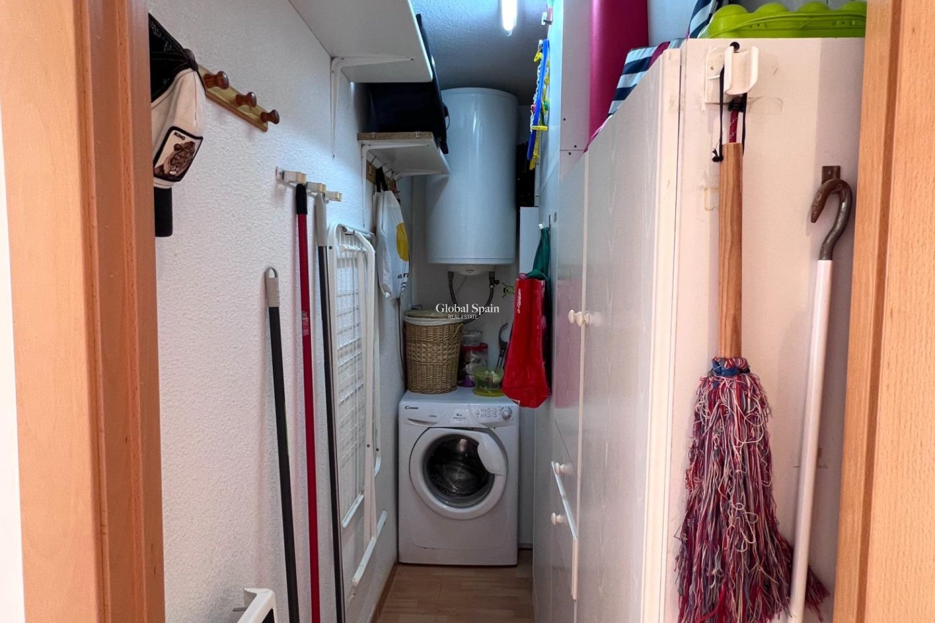 Wederverkoop - APPARTEMENT -
TORREVIEJA - Playa de los Locos