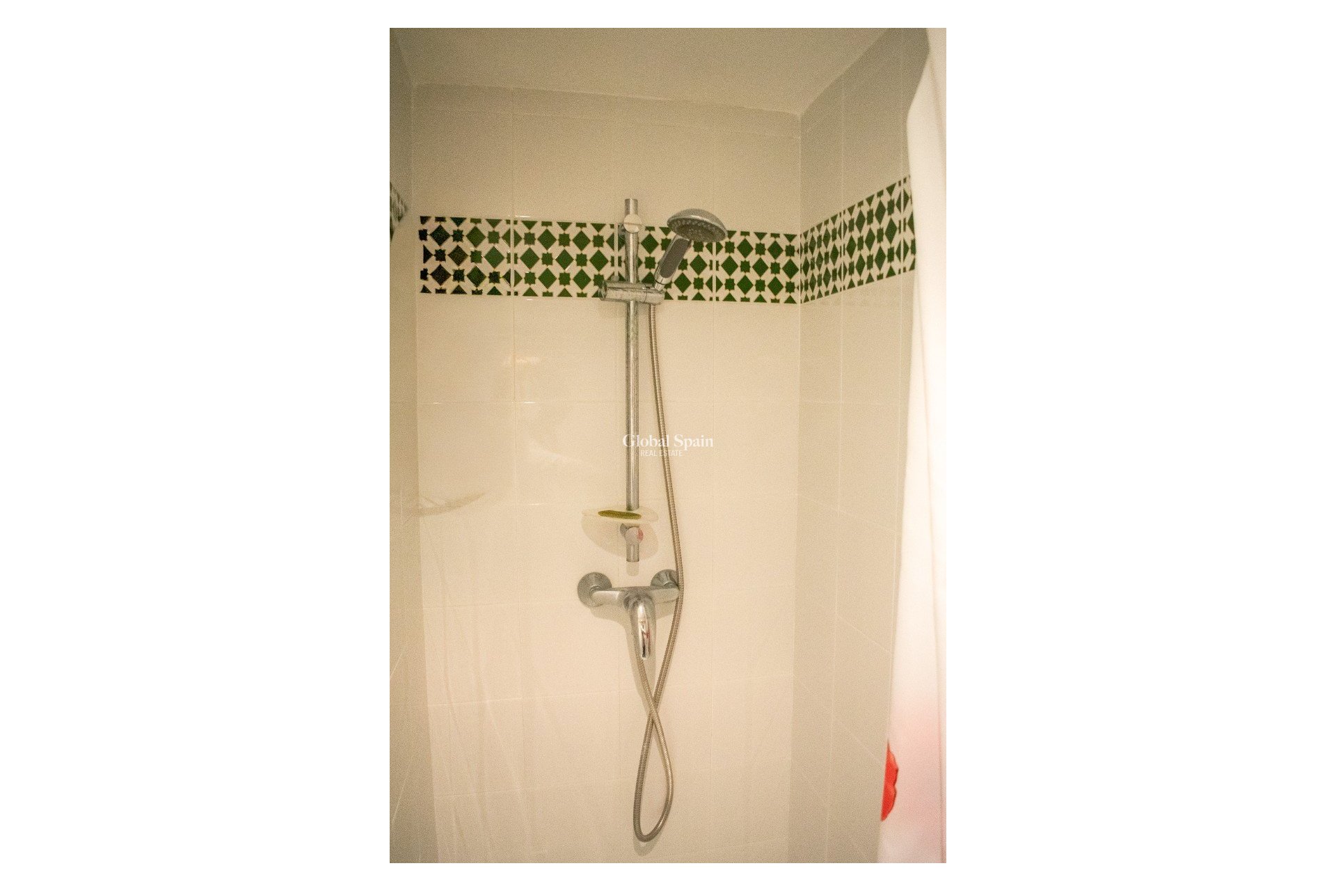 Wederverkoop - APPARTEMENT -
TORREVIEJA - Playa de los Locos