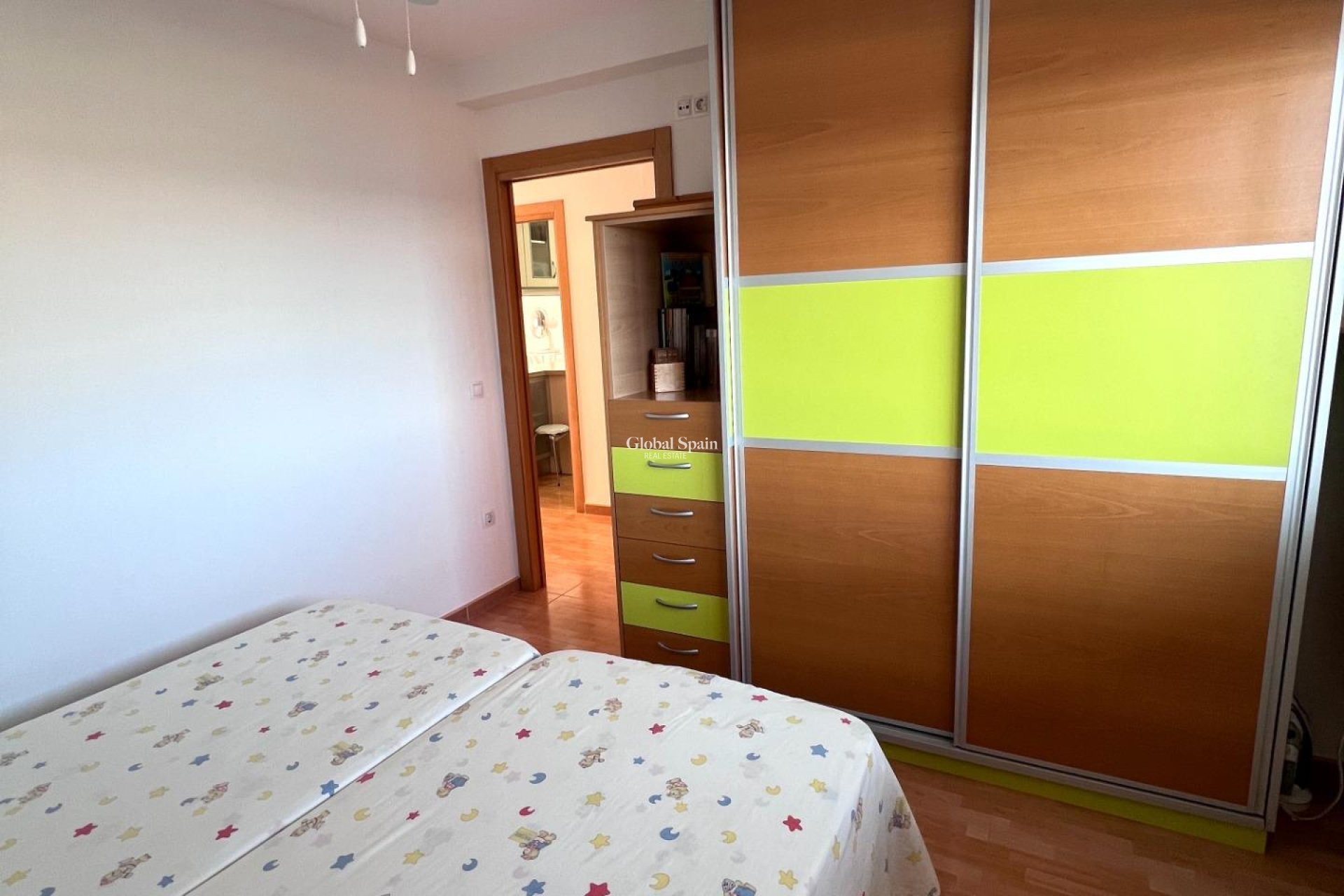 Wederverkoop - APPARTEMENT -
TORREVIEJA - Playa de los Locos