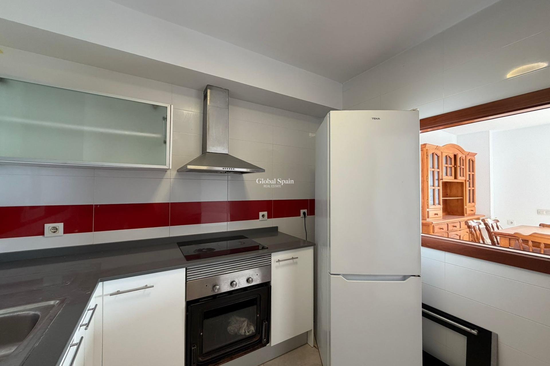 Wederverkoop - APPARTEMENT -
TORREVIEJA - Playa de los Locos