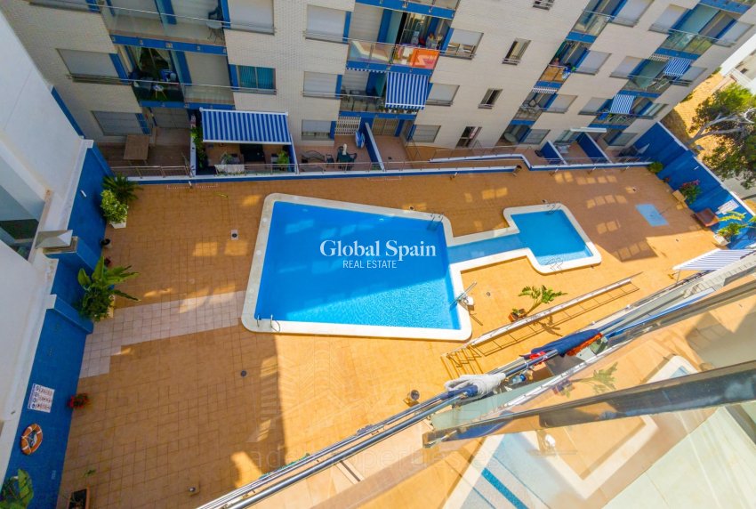 Wederverkoop - APPARTEMENT -
TORREVIEJA - Playa de los Locos