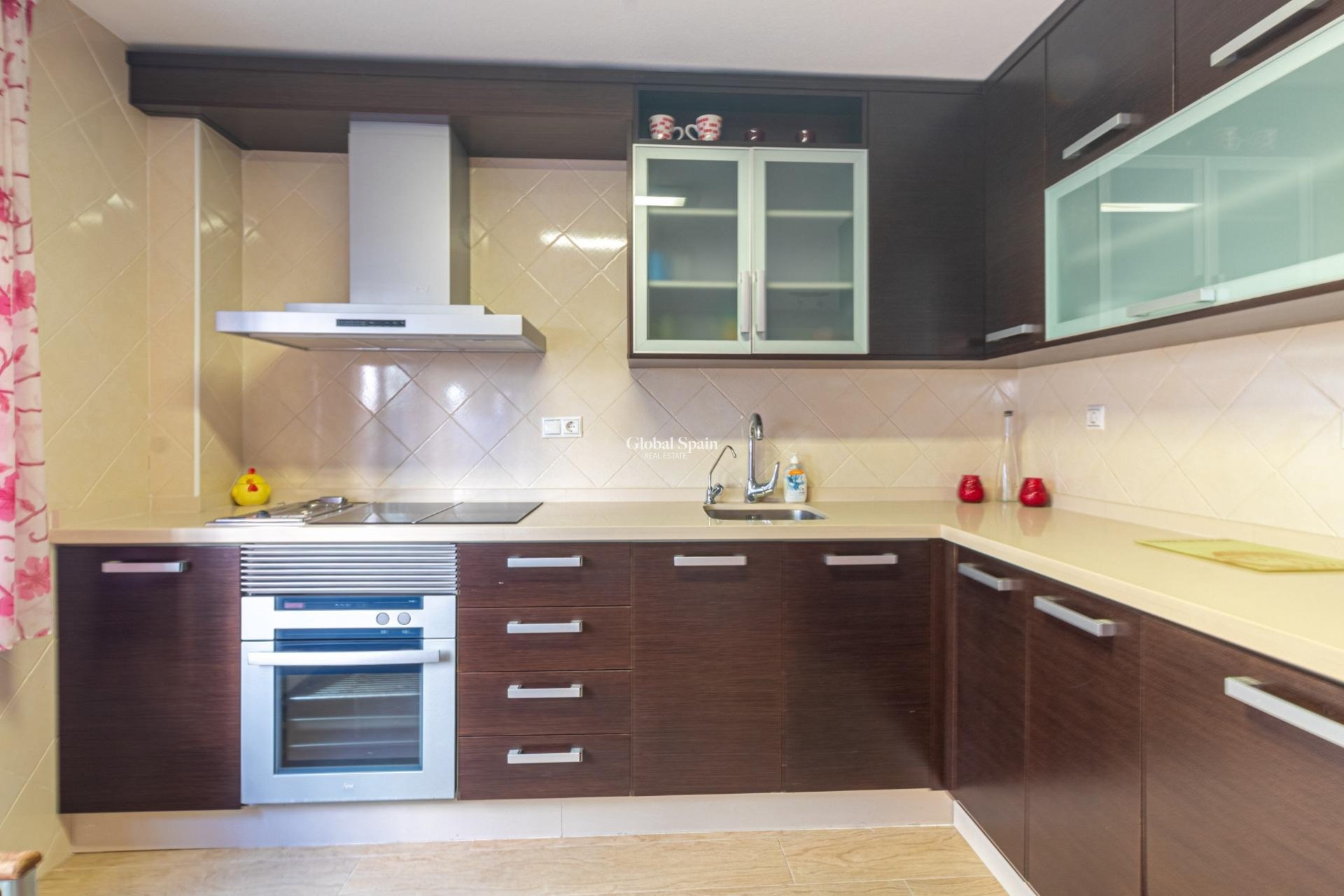 Wederverkoop - APPARTEMENT -
TORREVIEJA - Playa de los locos