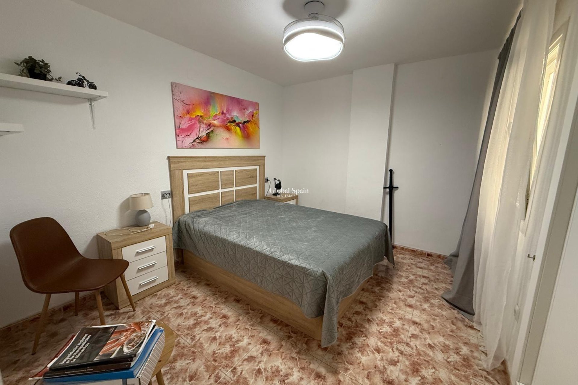 Wederverkoop - APPARTEMENT -
TORREVIEJA - Playa de los Locos