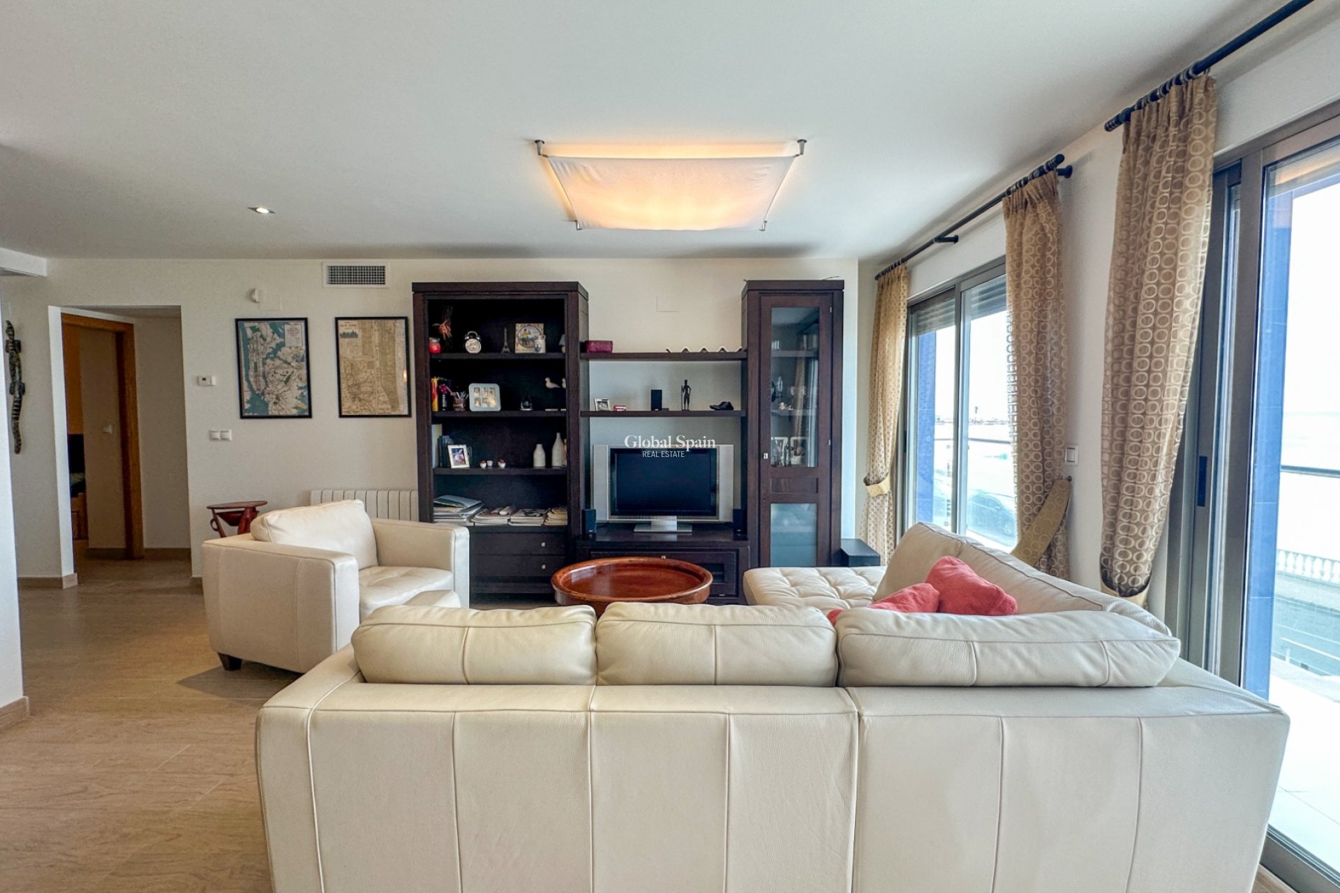 Wederverkoop - APPARTEMENT -
TORREVIEJA - Playa de los Locos