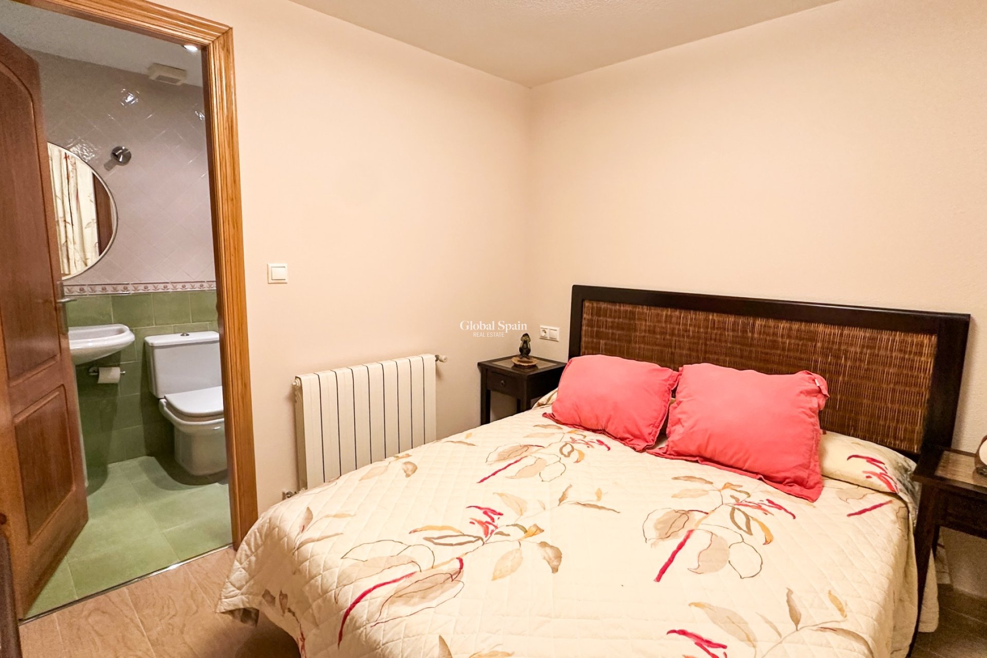 Wederverkoop - APPARTEMENT -
TORREVIEJA - Playa de los Locos