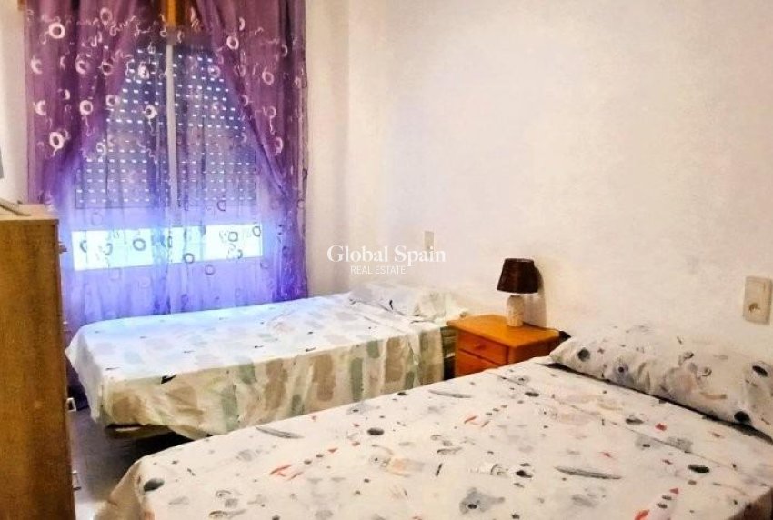 Wederverkoop - APPARTEMENT -
TORREVIEJA - Playa del Cura