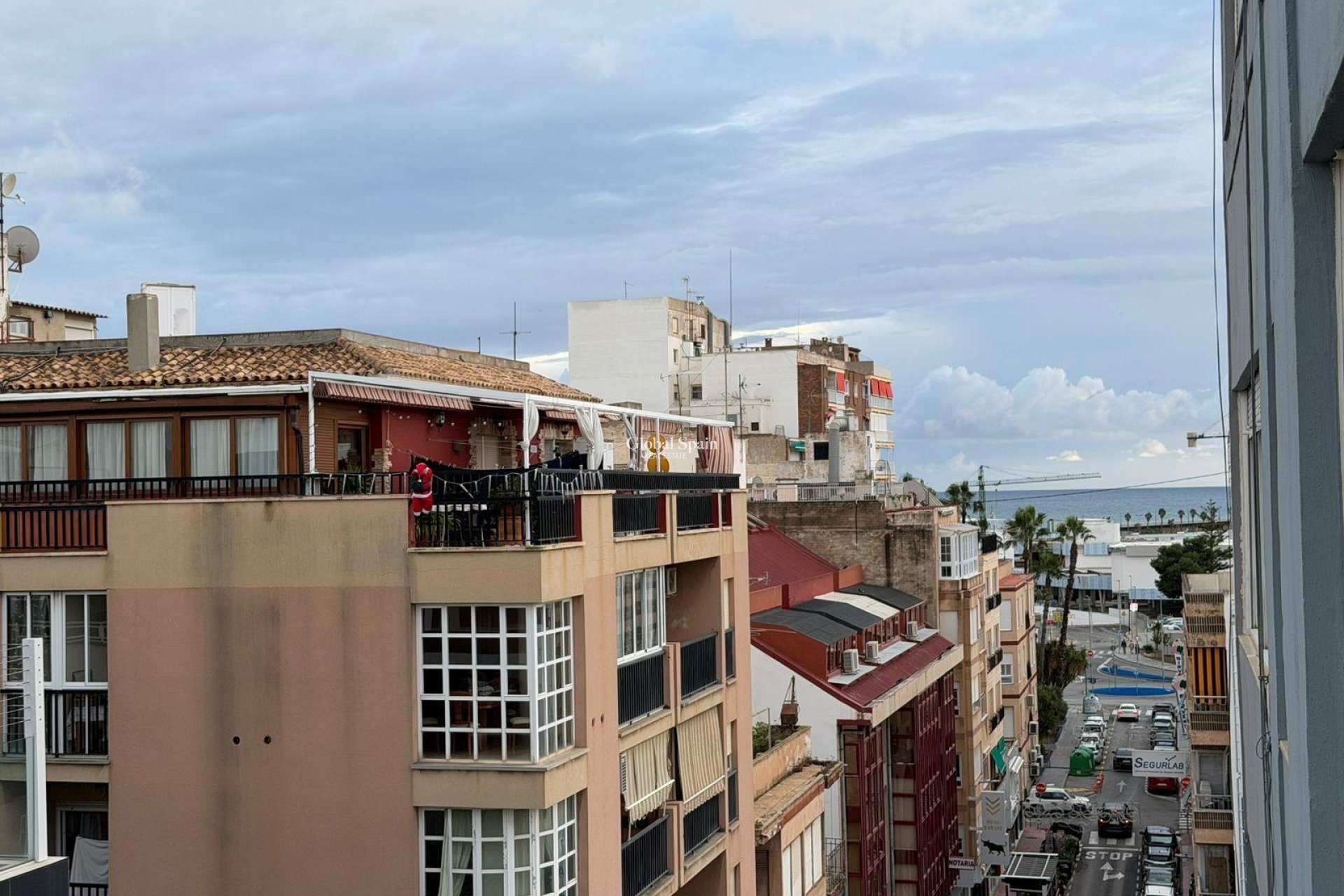 Wederverkoop - APPARTEMENT -
TORREVIEJA - Playa del Cura