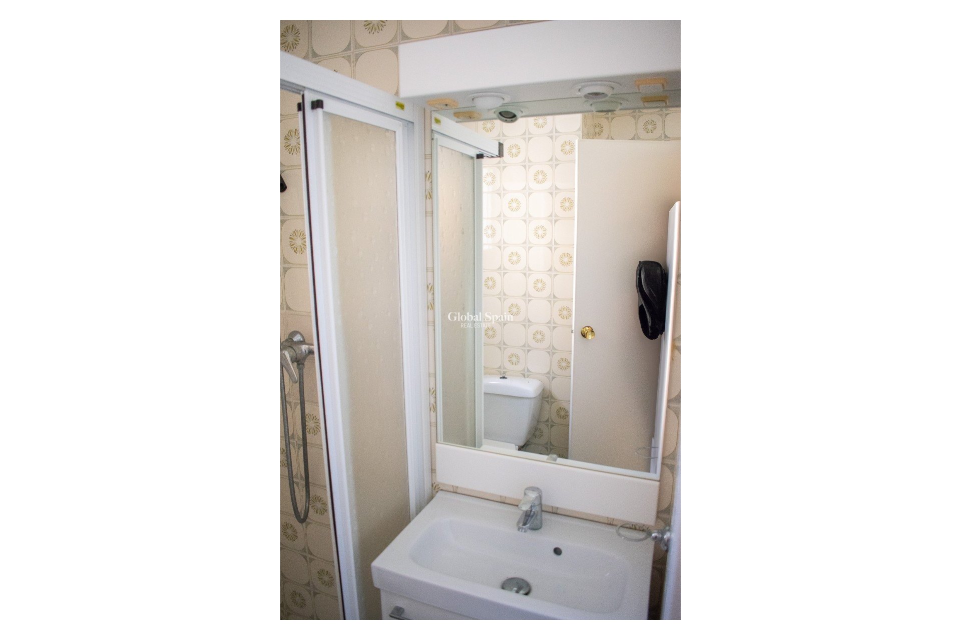 Wederverkoop - APPARTEMENT -
TORREVIEJA - Playa del Cura