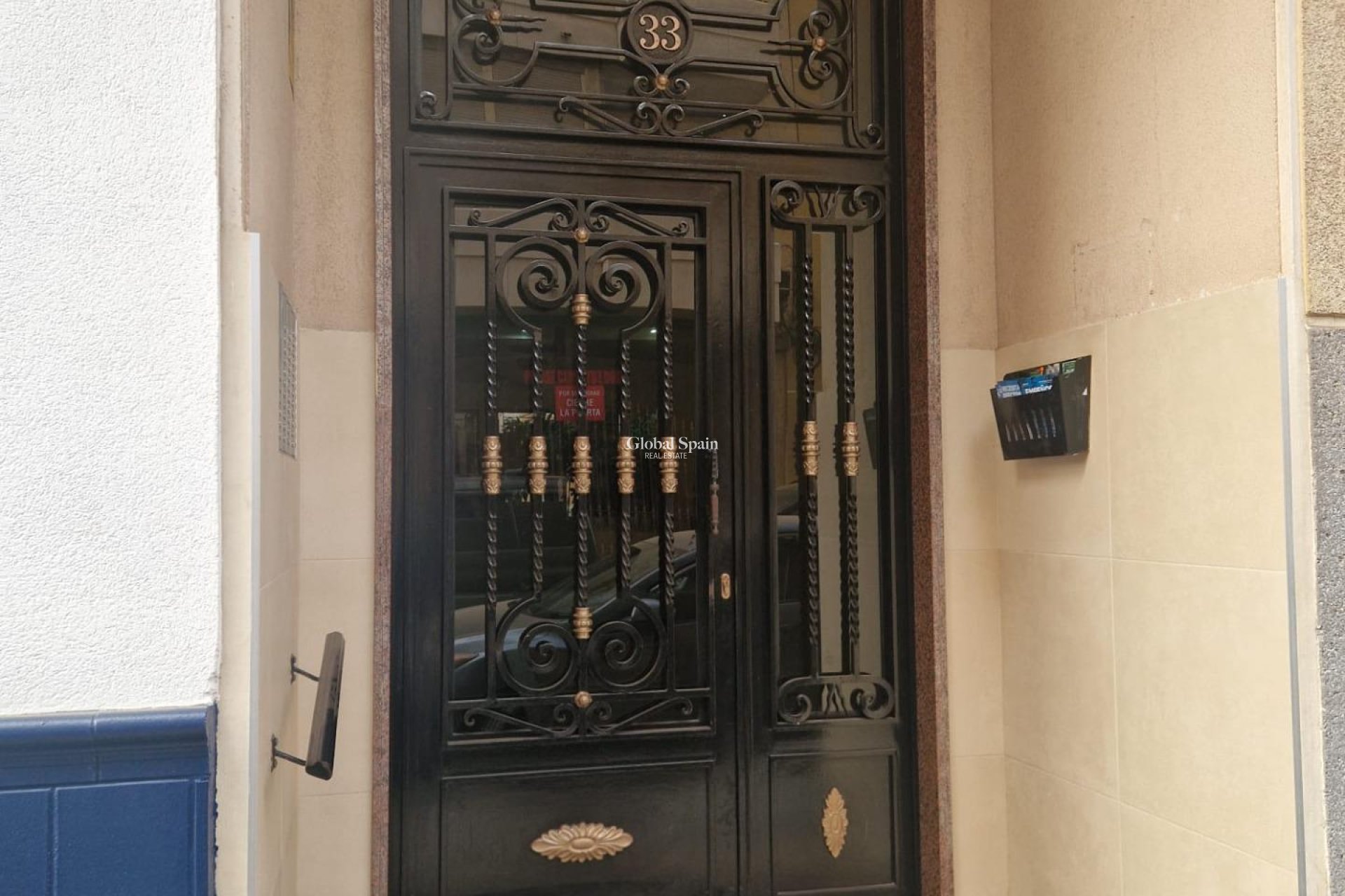 Wederverkoop - APPARTEMENT -
TORREVIEJA - Playa del Cura