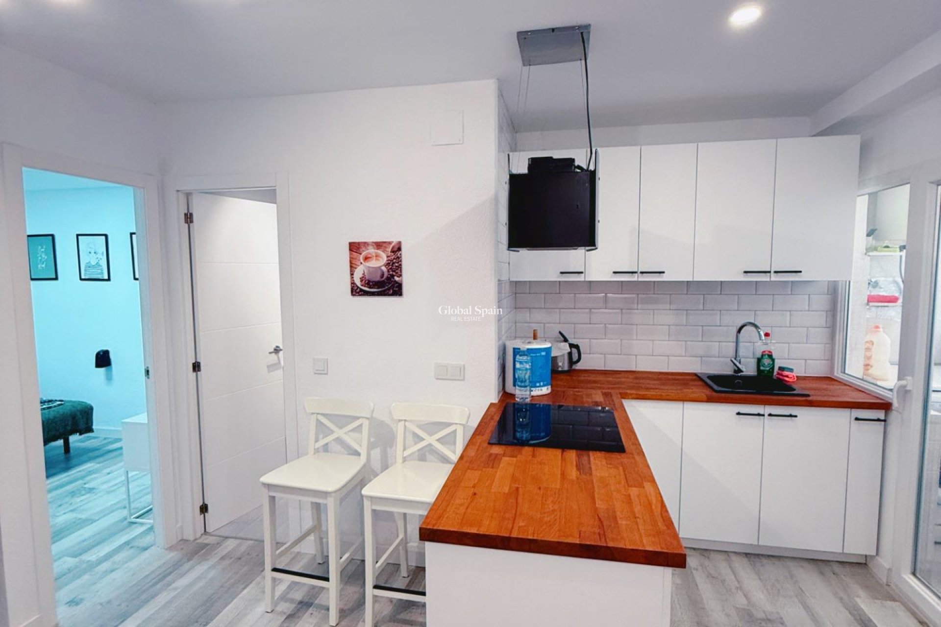 Wederverkoop - APPARTEMENT -
TORREVIEJA - Playa del Cura