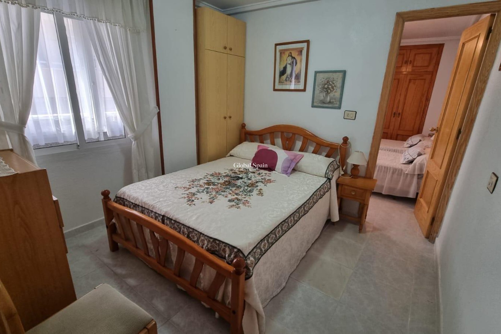 Wederverkoop - APPARTEMENT -
TORREVIEJA - Playa del Cura