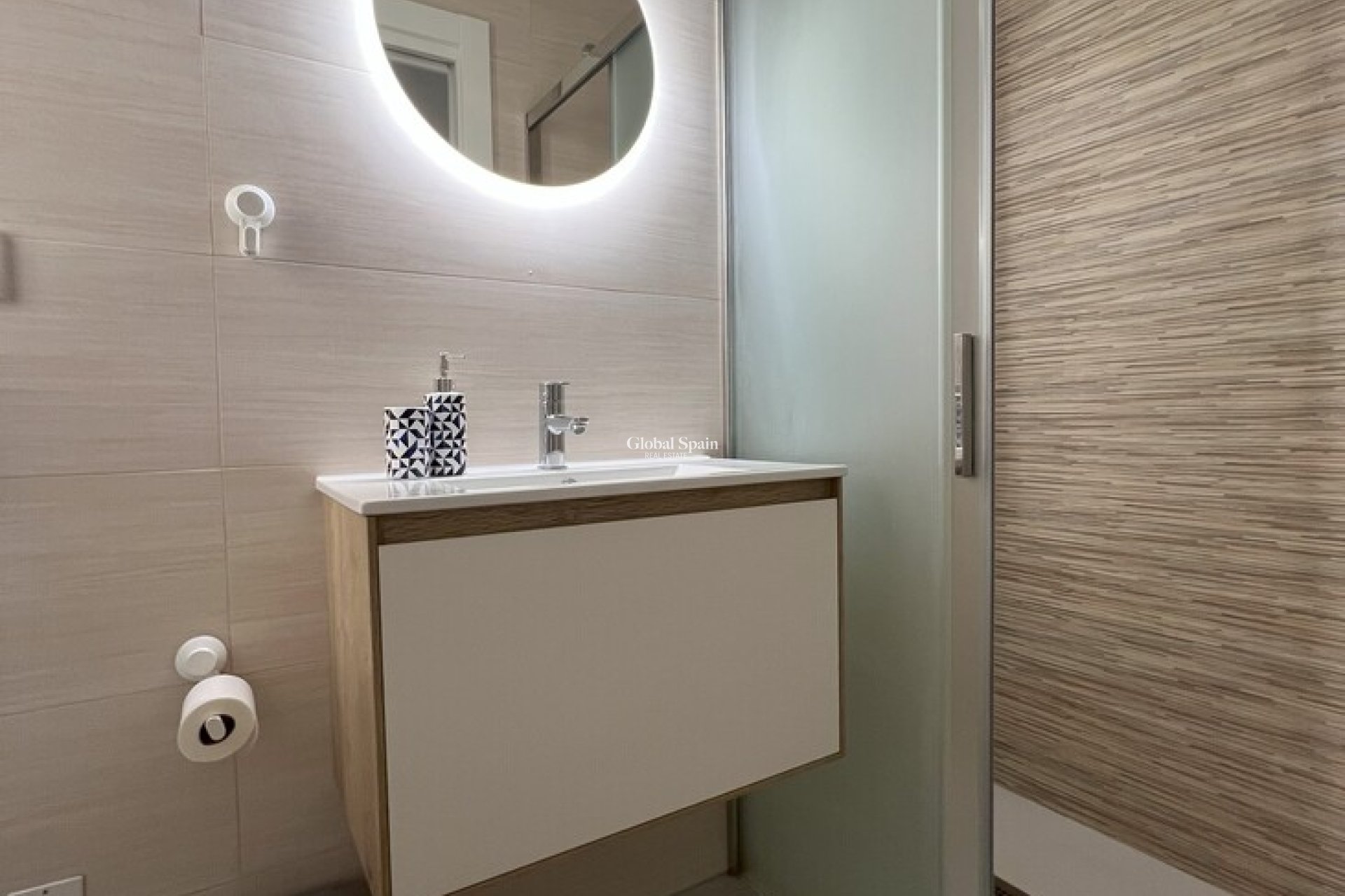 Wederverkoop - APPARTEMENT -
TORREVIEJA - Playa del Cura