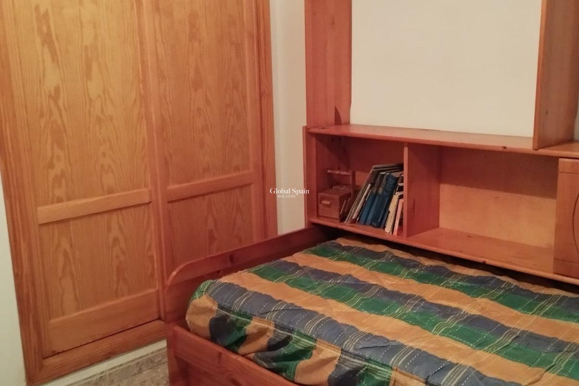 Wederverkoop - APPARTEMENT -
TORREVIEJA - Playa del Cura