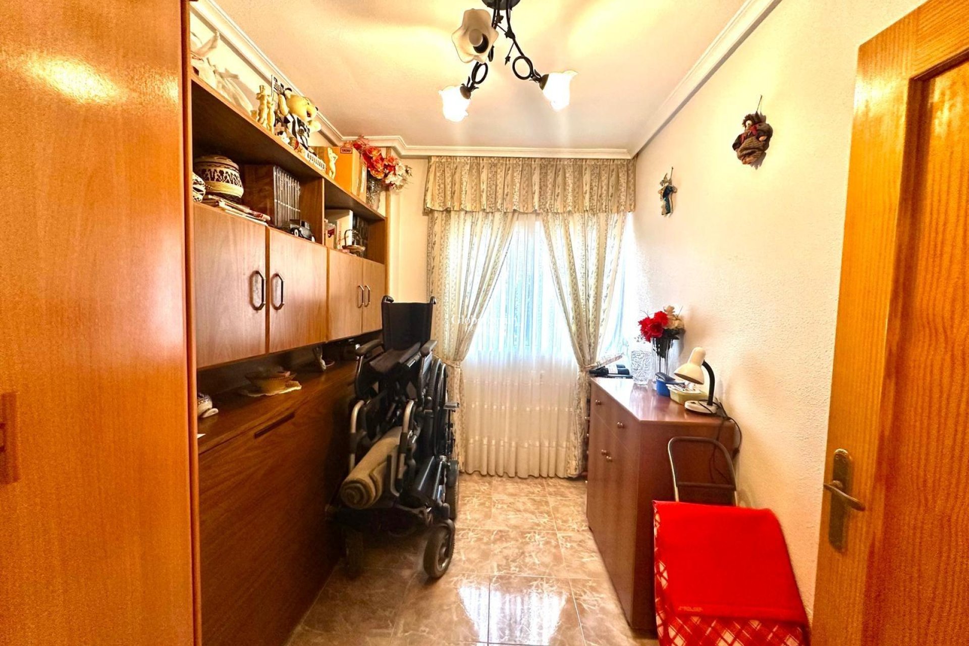 Wederverkoop - APPARTEMENT -
TORREVIEJA - Playa del Cura
