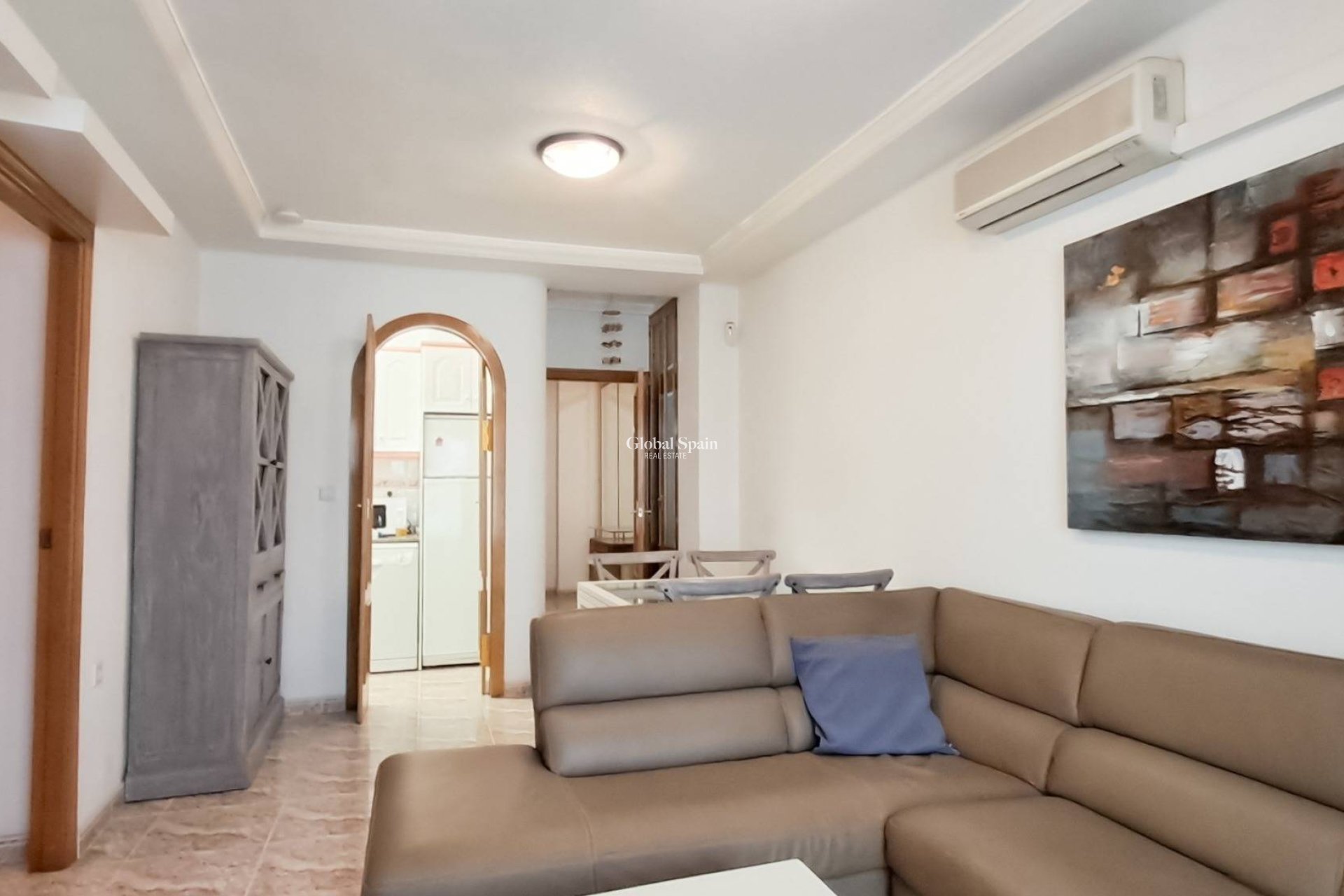 Wederverkoop - APPARTEMENT -
TORREVIEJA - Playa del Cura
