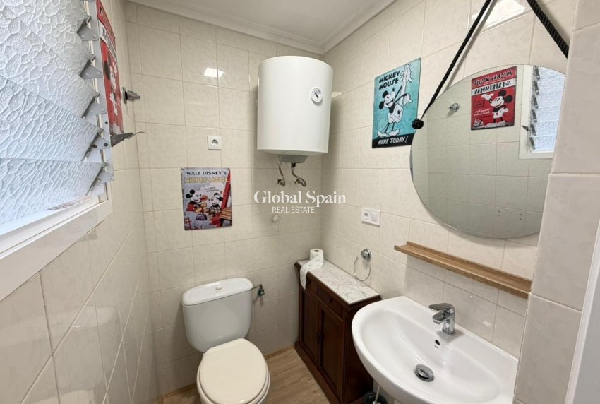 Wederverkoop - APPARTEMENT -
TORREVIEJA - Playa del Cura