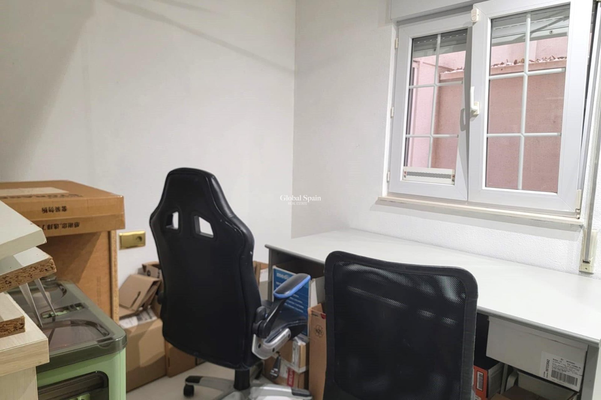 Wederverkoop - APPARTEMENT -
TORREVIEJA - Playa del Cura