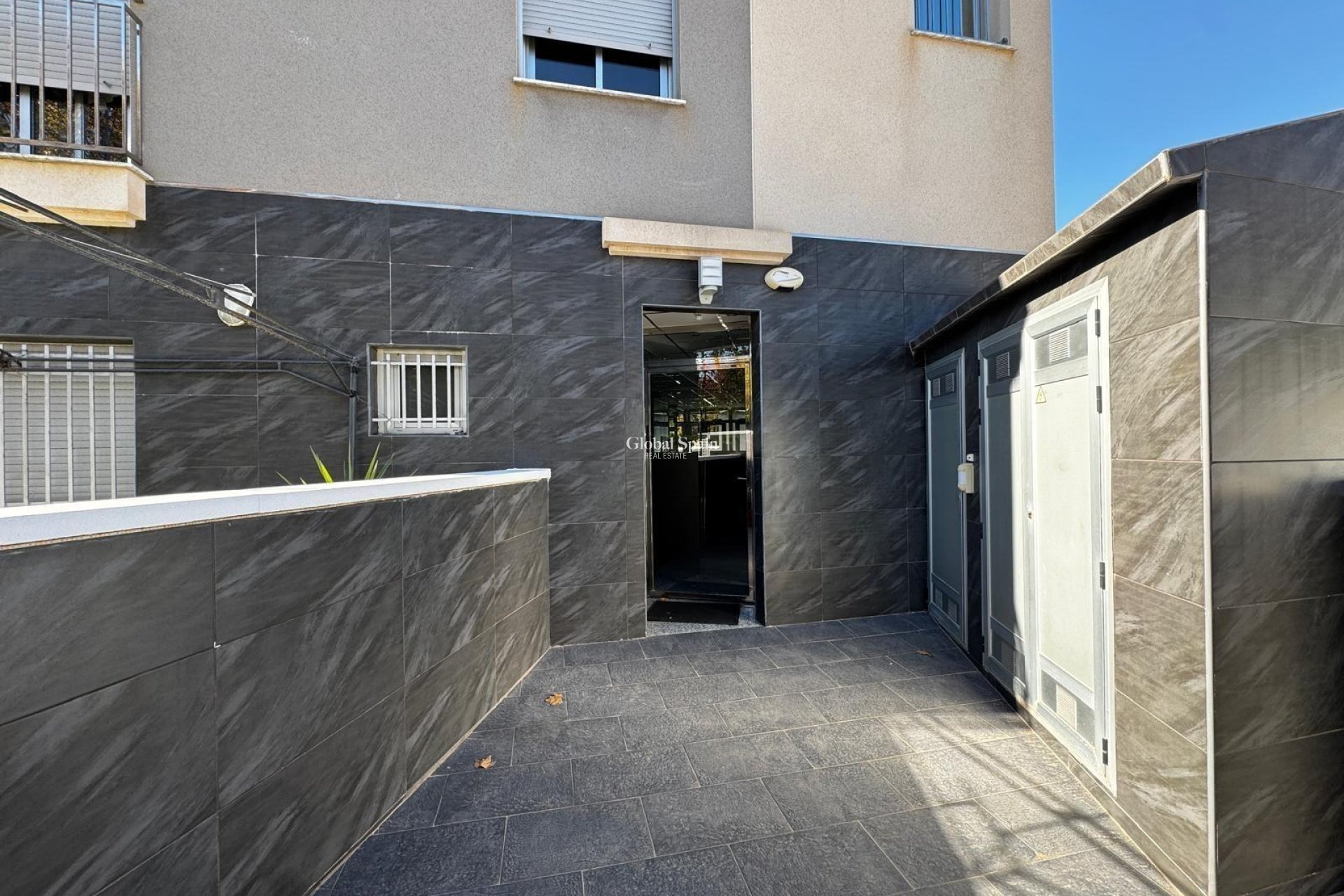 Wederverkoop - APPARTEMENT -
TORREVIEJA - Playa del Cura