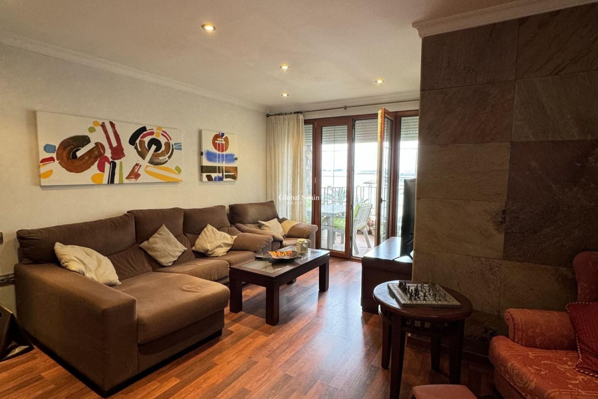 Wederverkoop - APPARTEMENT -
TORREVIEJA - Playa del Cura