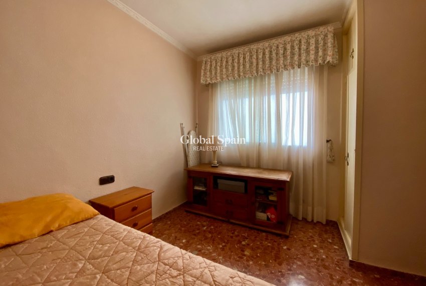 Wederverkoop - APPARTEMENT -
TORREVIEJA - Playa del Cura