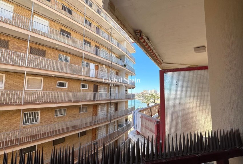 Wederverkoop - APPARTEMENT -
TORREVIEJA - Playa del Cura