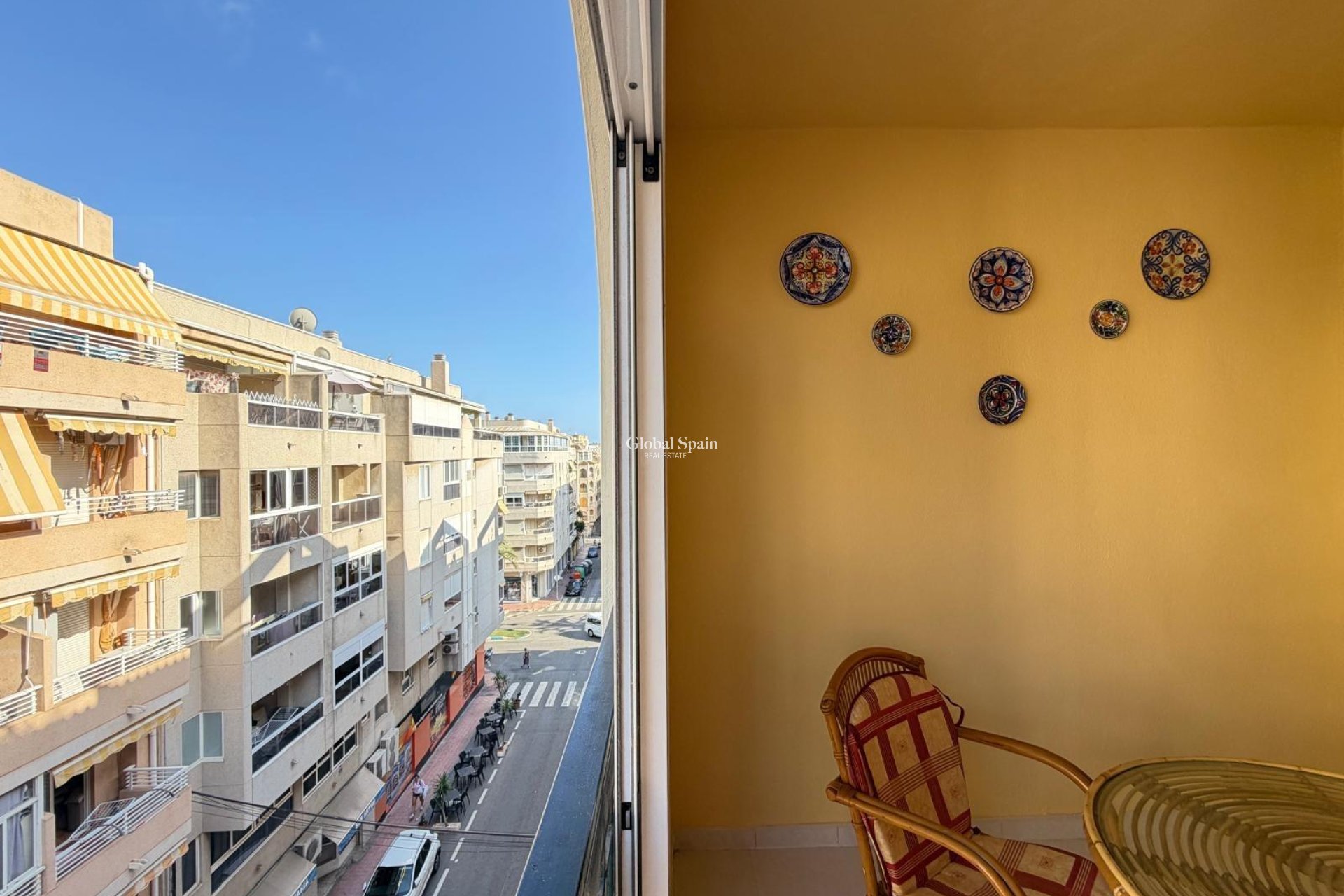Wederverkoop - APPARTEMENT -
TORREVIEJA - Playa del Cura