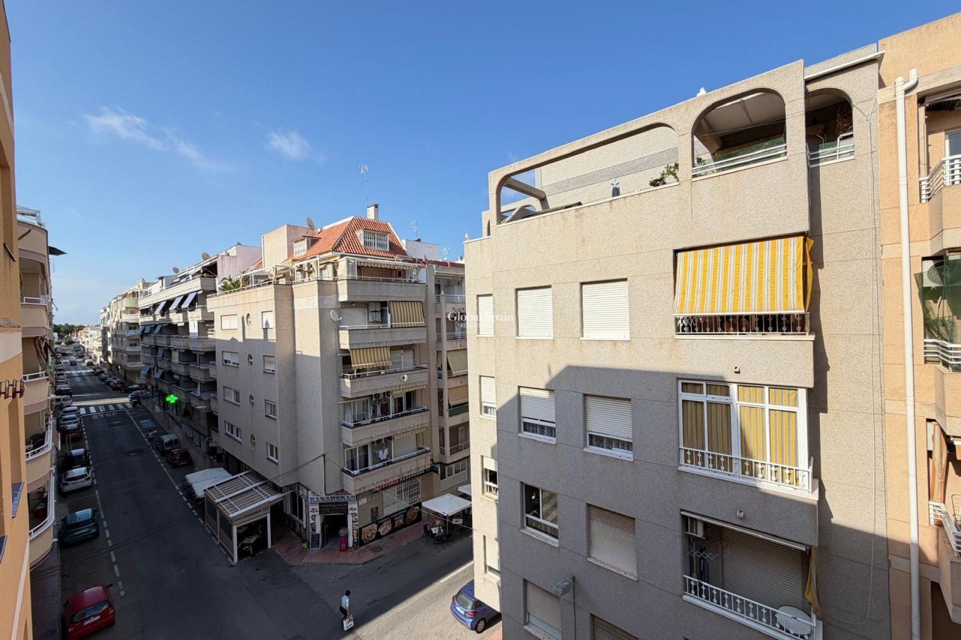 Wederverkoop - APPARTEMENT -
TORREVIEJA - Playa del Cura
