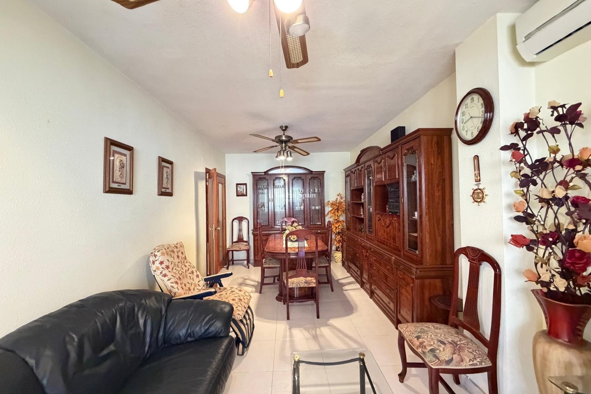Wederverkoop - APPARTEMENT -
TORREVIEJA - Playa del Cura