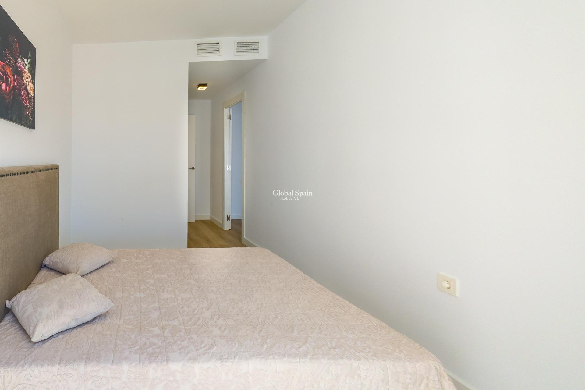 Wederverkoop - APPARTEMENT -
TORREVIEJA - Playa del Cura