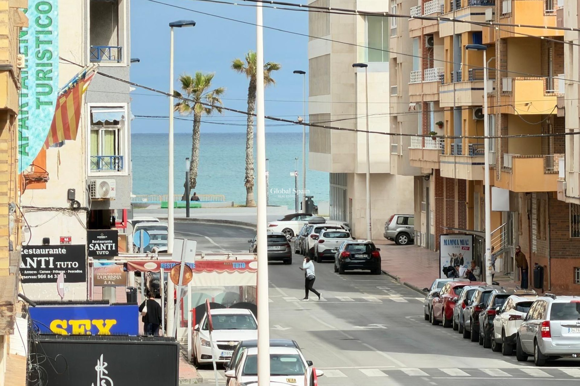 Wederverkoop - APPARTEMENT -
TORREVIEJA - Playa del Cura