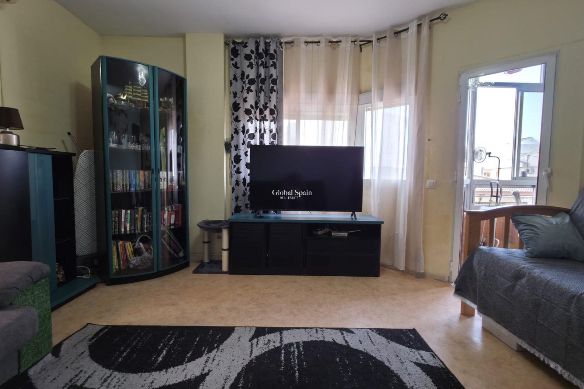 Wederverkoop - APPARTEMENT -
TORREVIEJA - Playa del Cura