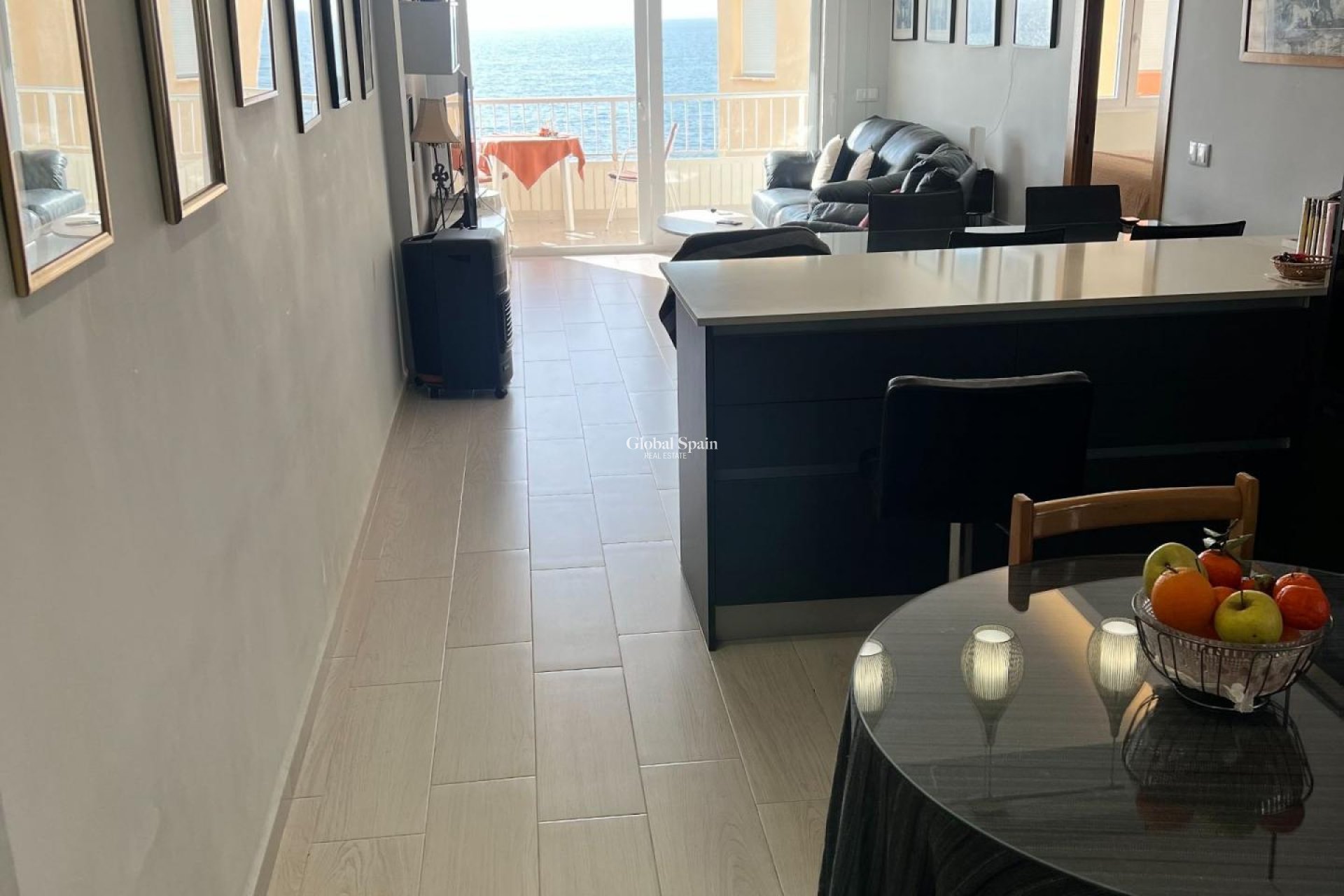 Wederverkoop - APPARTEMENT -
TORREVIEJA - Playa del Cura
