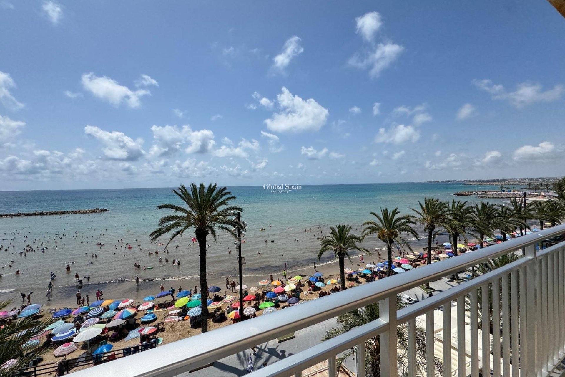 Wederverkoop - APPARTEMENT -
TORREVIEJA - Playa del Cura