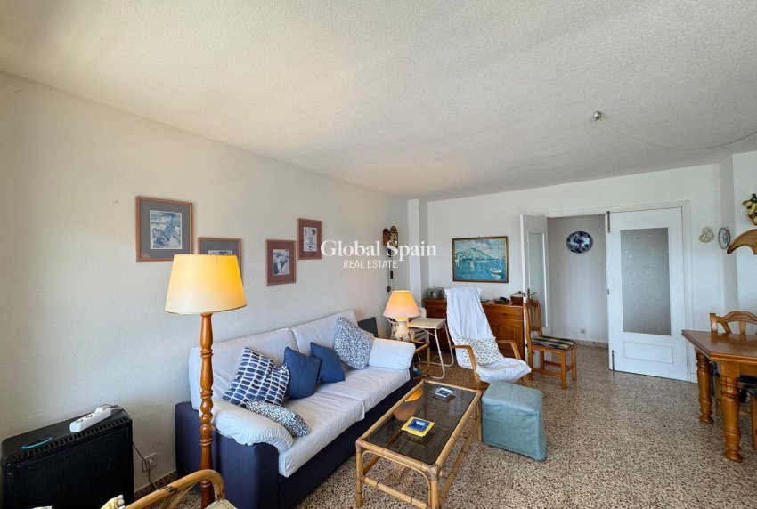 Wederverkoop - APPARTEMENT -
TORREVIEJA - Playa del Cura