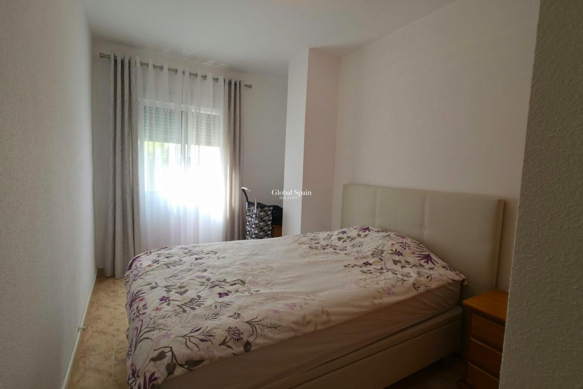 Wederverkoop - APPARTEMENT -
TORREVIEJA - Playa del Cura