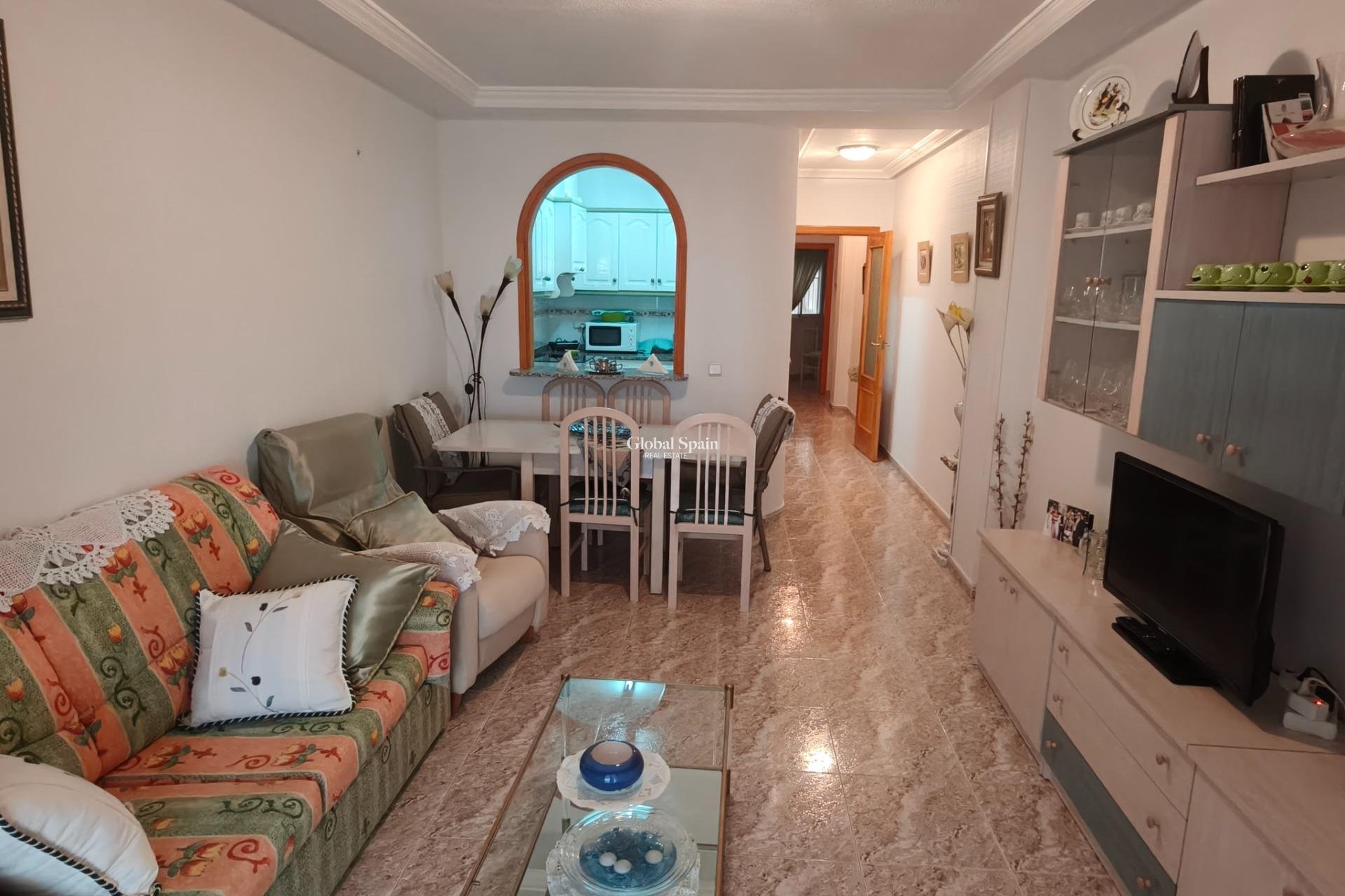 Wederverkoop - APPARTEMENT -
TORREVIEJA - Playa del Cura