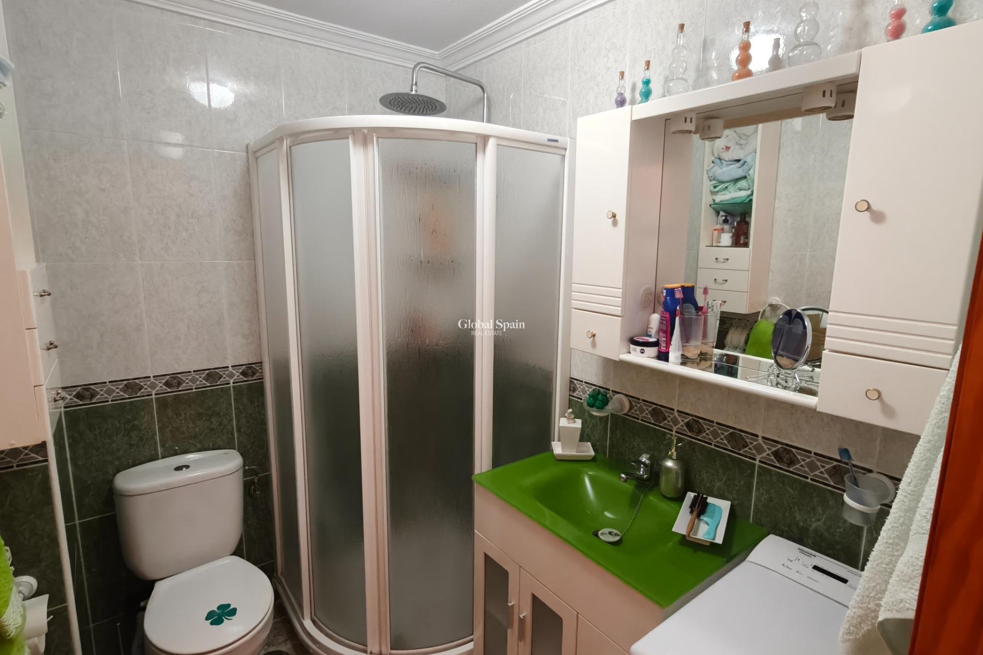 Wederverkoop - APPARTEMENT -
TORREVIEJA - Playa del Cura