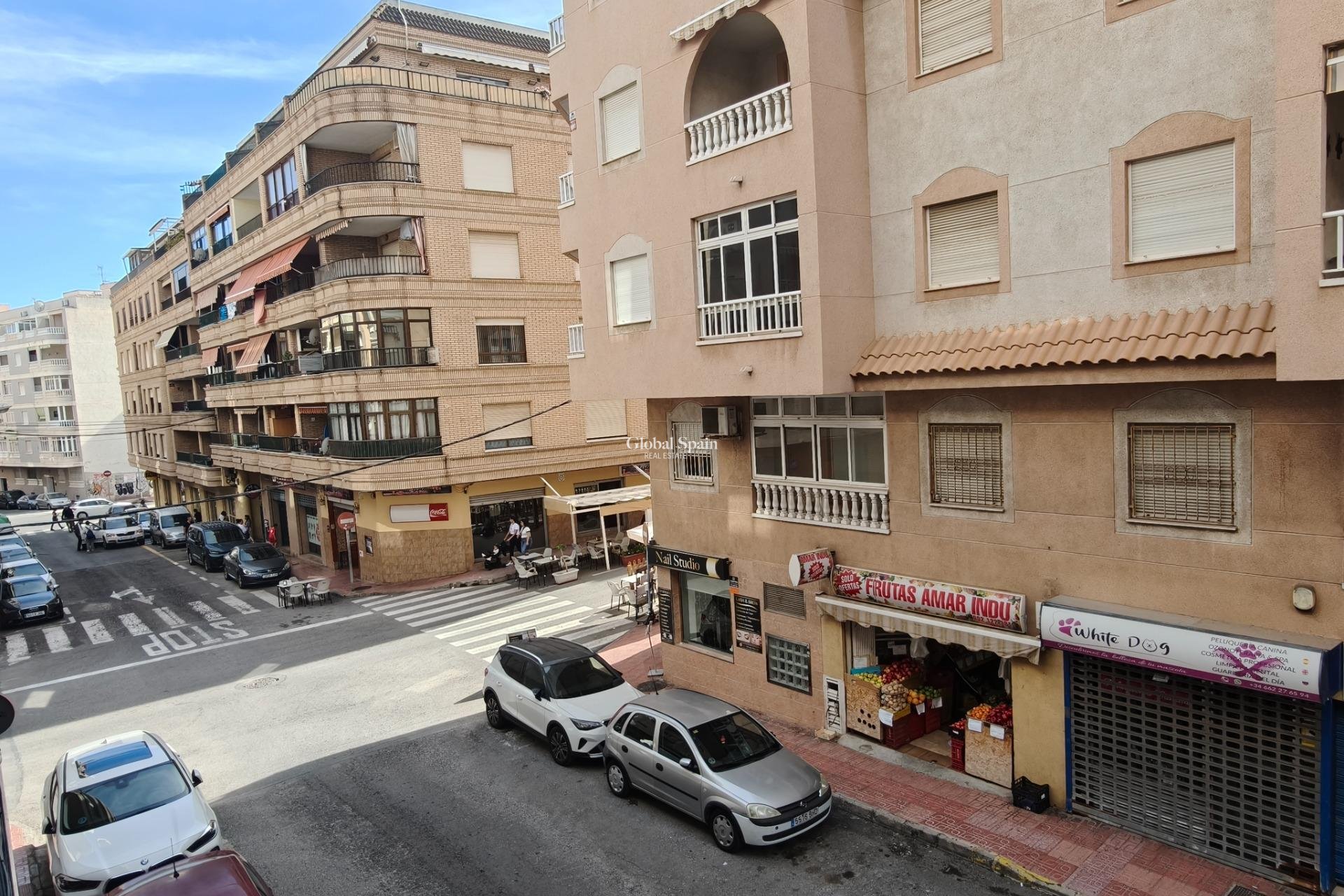 Wederverkoop - APPARTEMENT -
TORREVIEJA - Playa del Cura