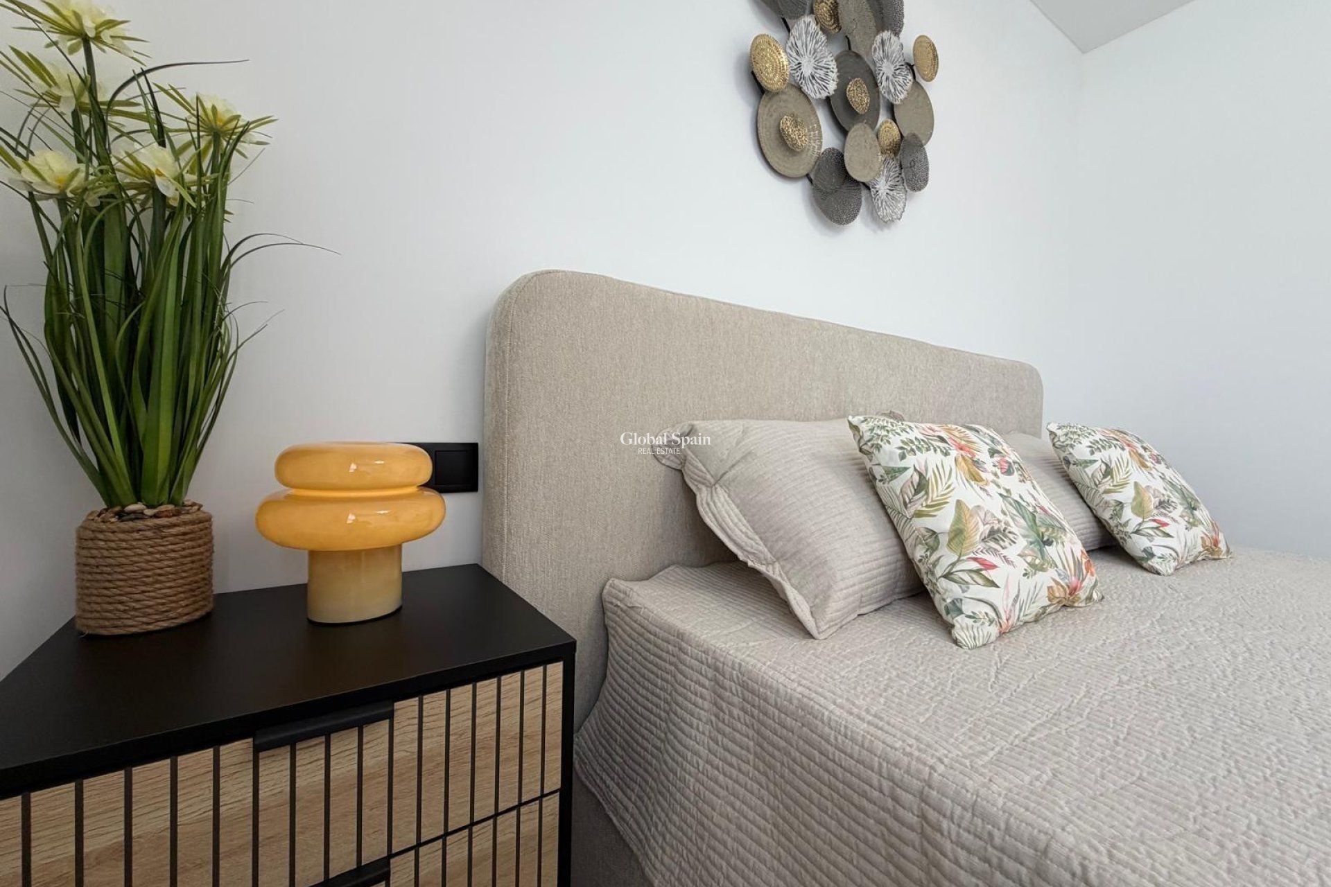 Wederverkoop - APPARTEMENT -
TORREVIEJA - Playa del Cura