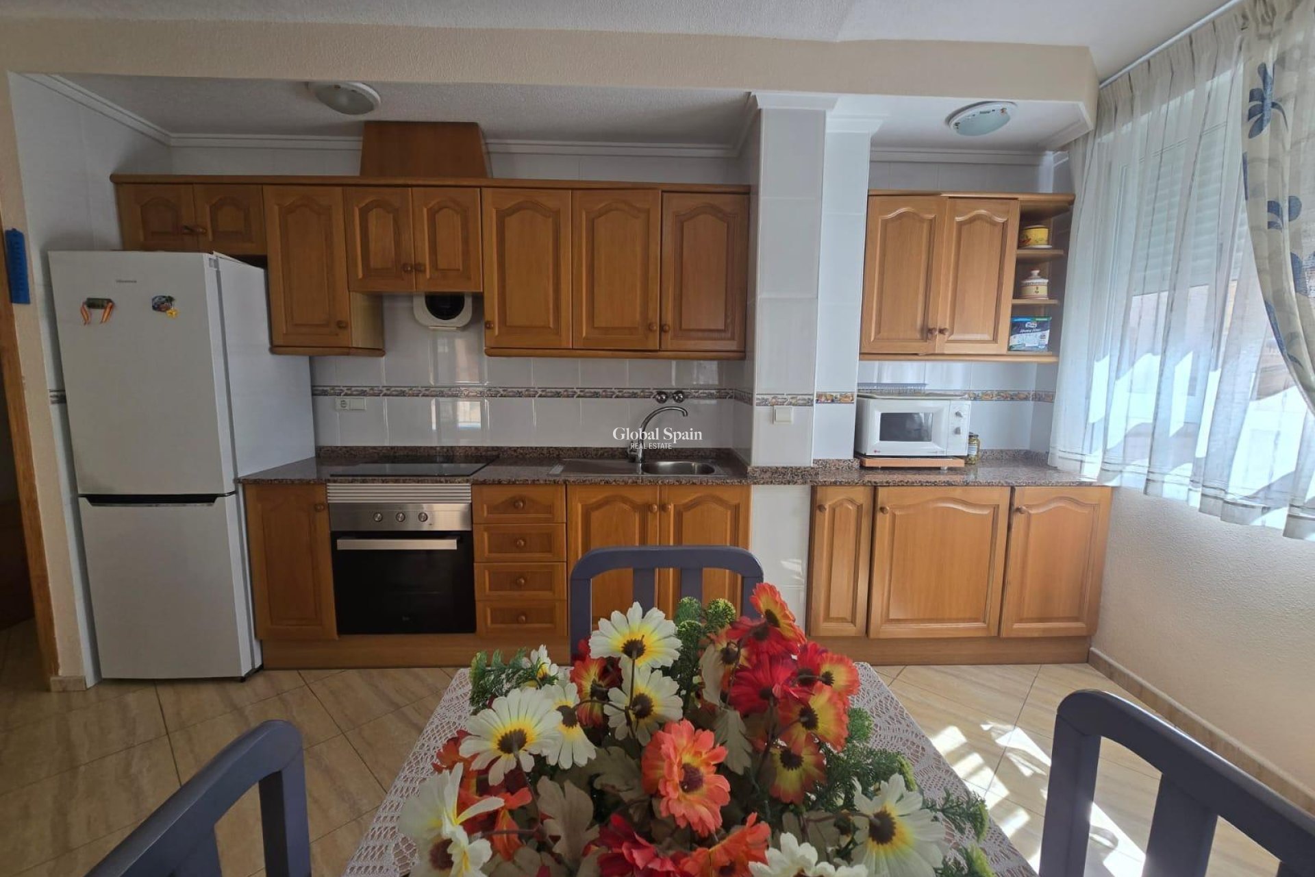 Wederverkoop - APPARTEMENT -
TORREVIEJA - Playa del Cura