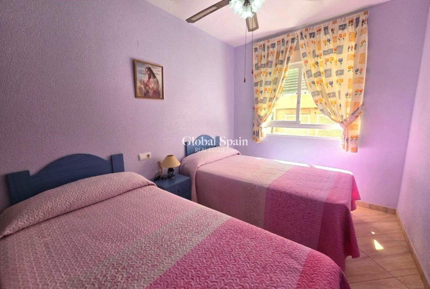 Wederverkoop - APPARTEMENT -
TORREVIEJA - Playa del Cura