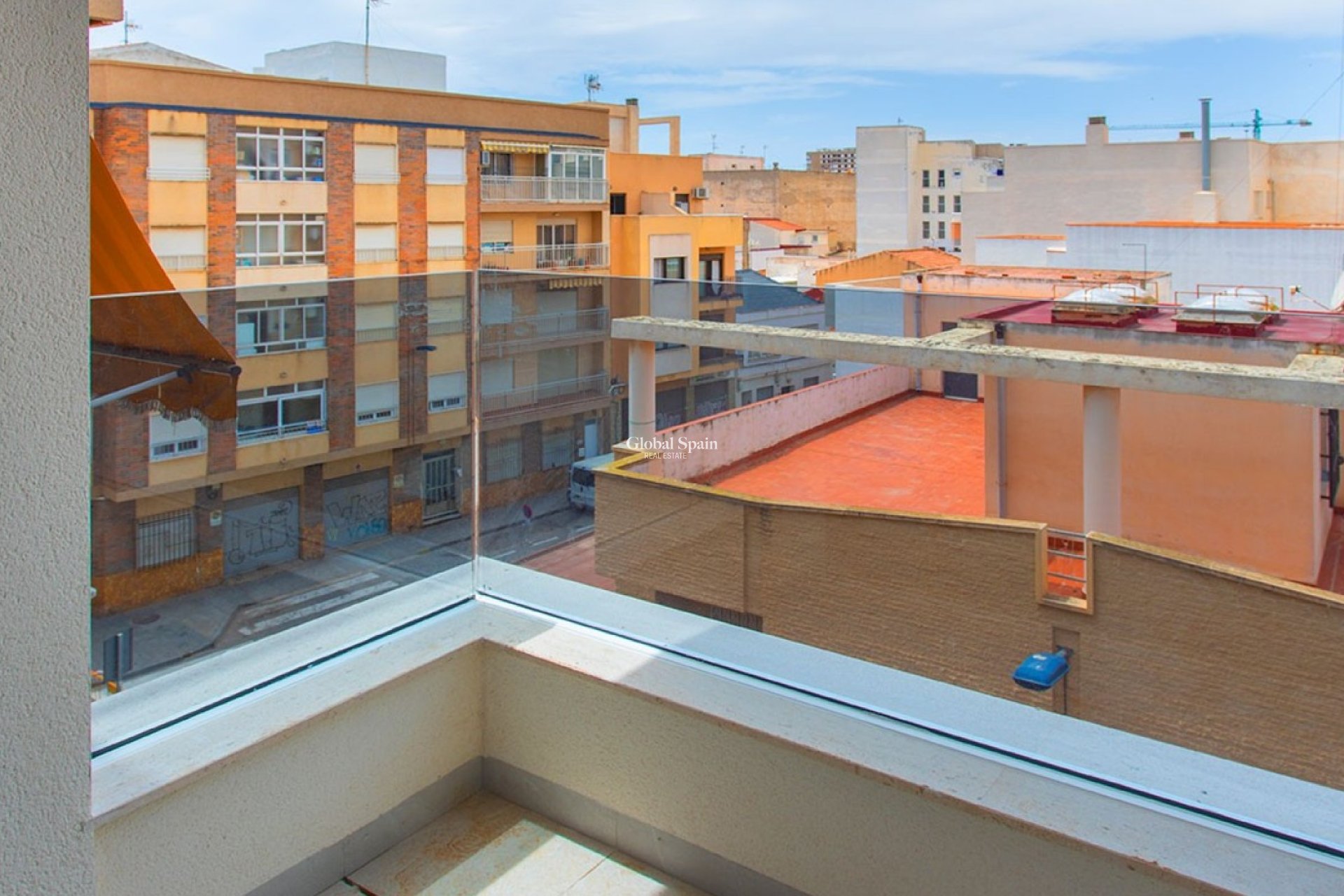Wederverkoop - Appartement -
TORREVIEJA - Playa del Cura