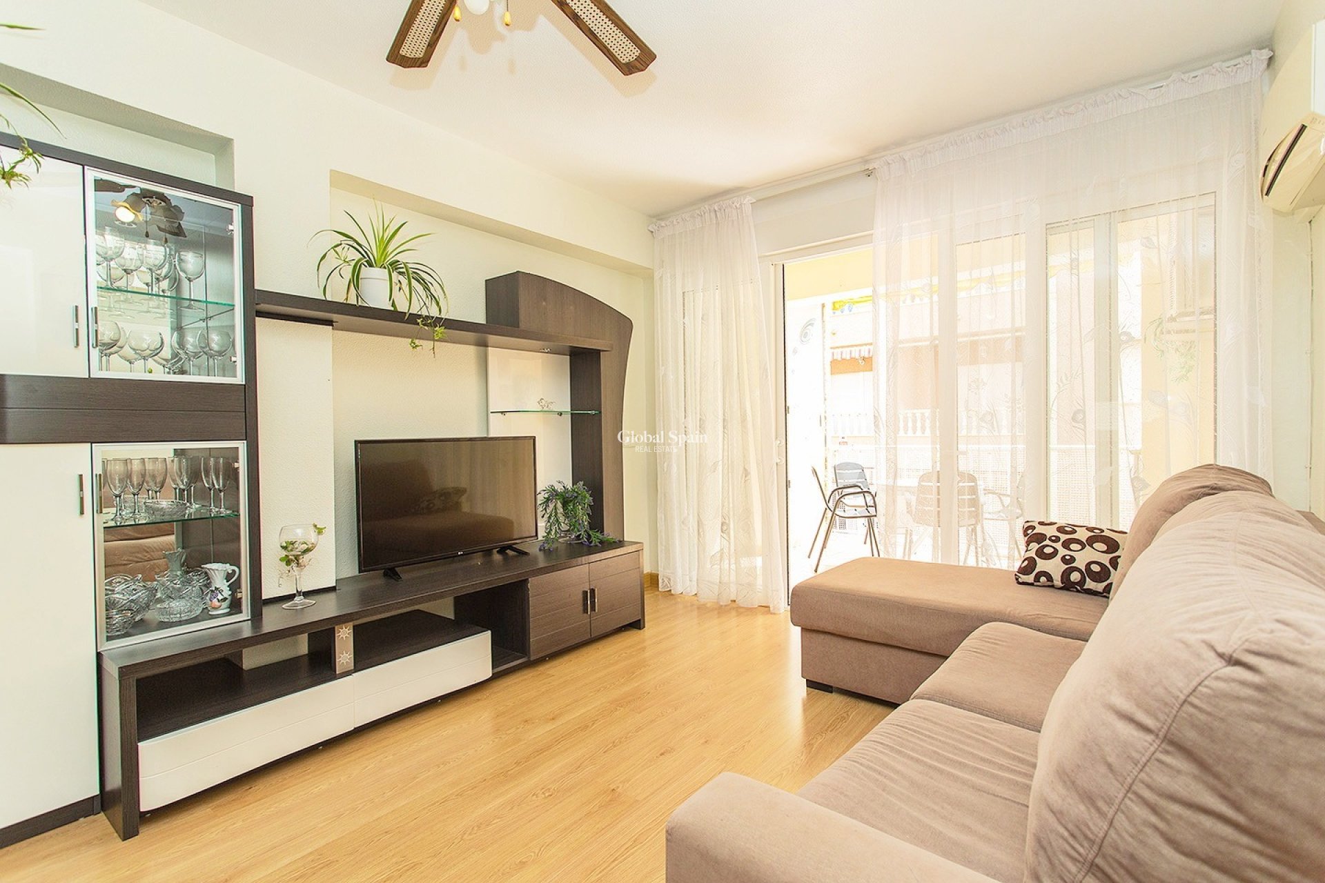 Wederverkoop - Appartement -
TORREVIEJA - Playa del cura