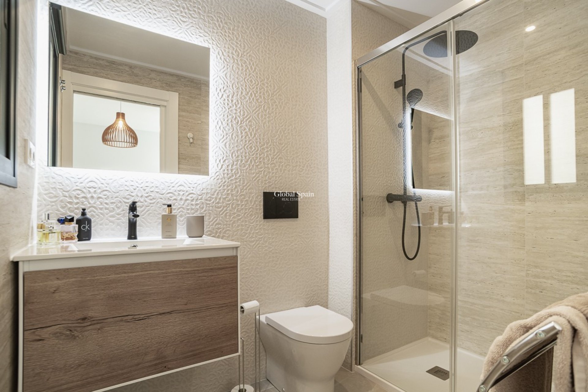 Wederverkoop - Appartement -
TORREVIEJA - Playa del Cura